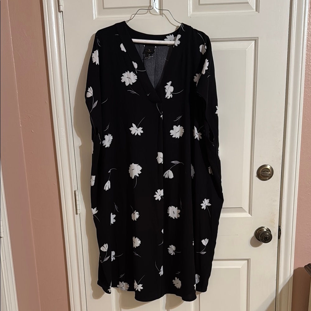 Worthington Black Dress with light Grey Floral Design